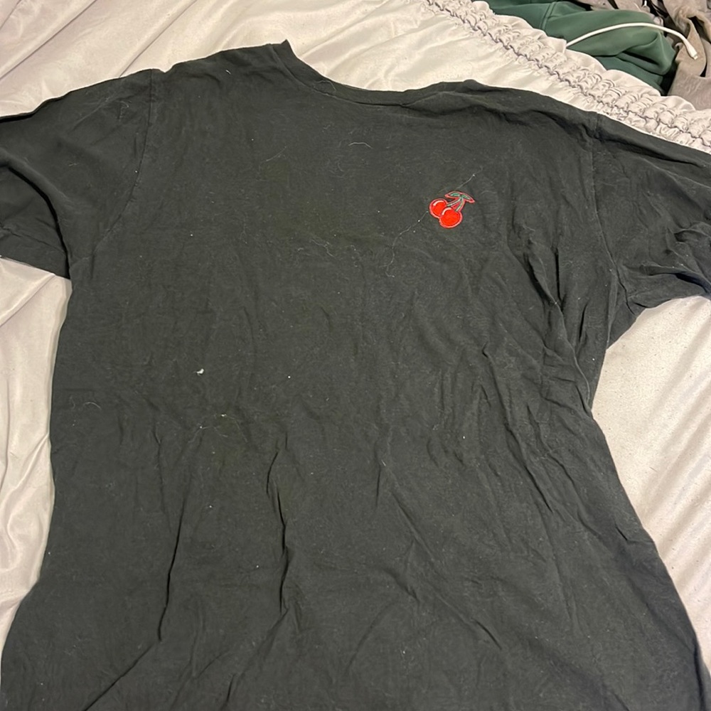 Embroidered Pump Cover